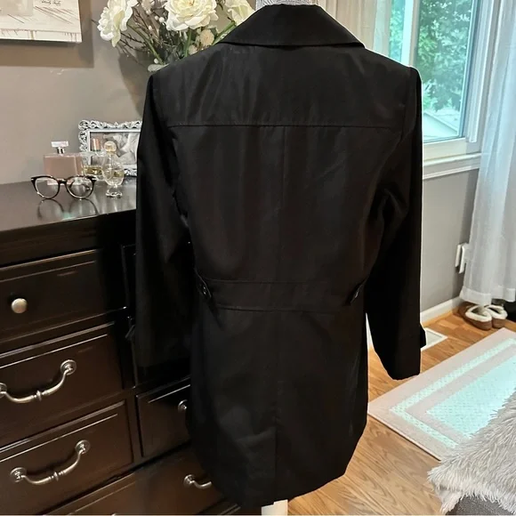 Relativity Black Button Front Trench Coat Size Large - Picture 6 of 16